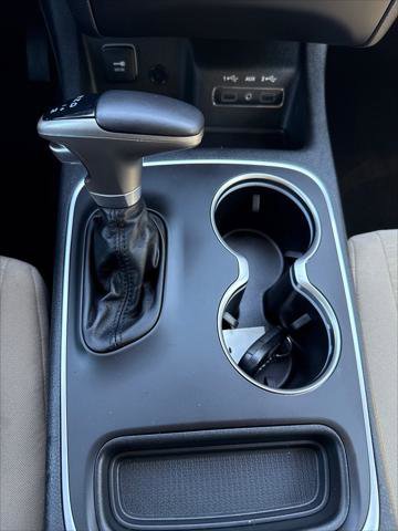 Used 2019 Dodge Durango SXT AWD/4WD image 18