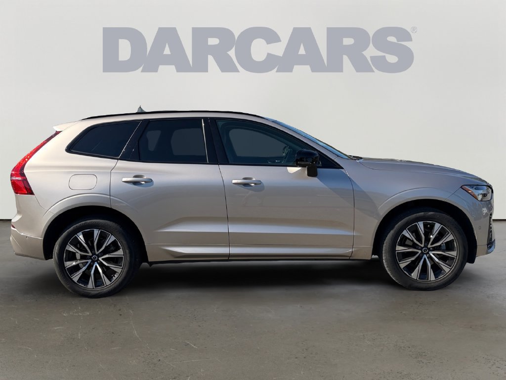 Certified 2024 Volvo XC60 B5 Plus w/ Protection Package Premier AWD/4WD image 8