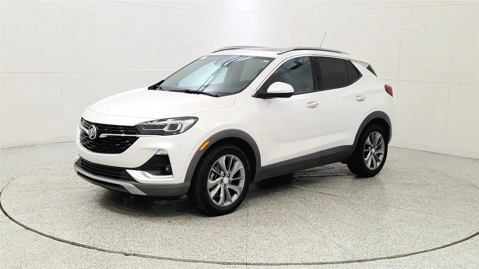 Used 2023 Buick Encore GX Essence w/ Experience Buick Package FWD image 3