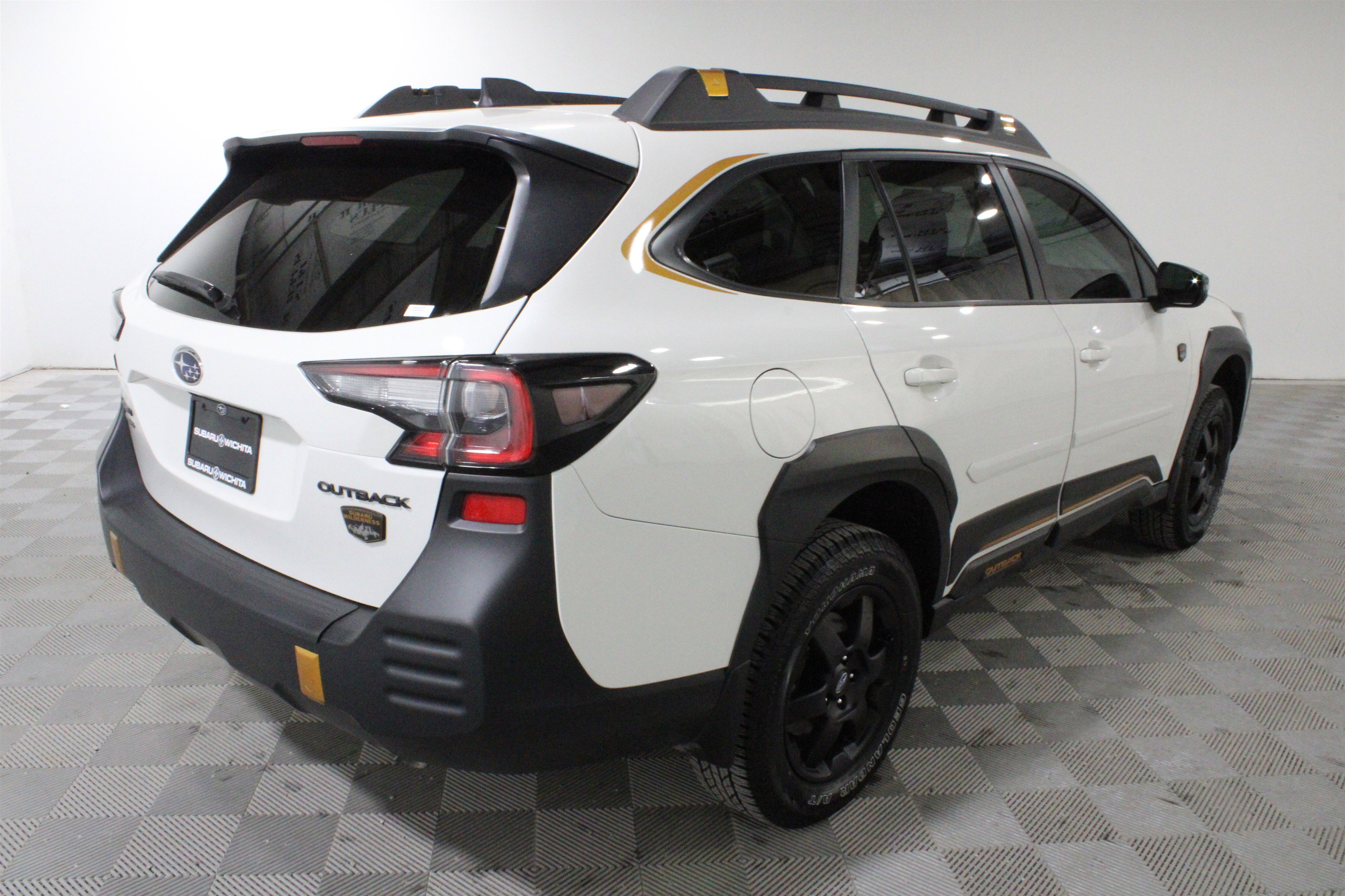 Certified 2025 Subaru Outback Wilderness AWD/4WD image 28