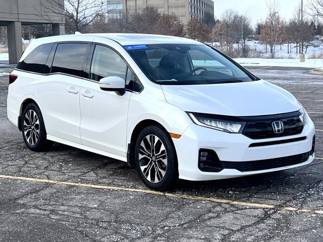Certified 2025 Honda Odyssey Elite image 9