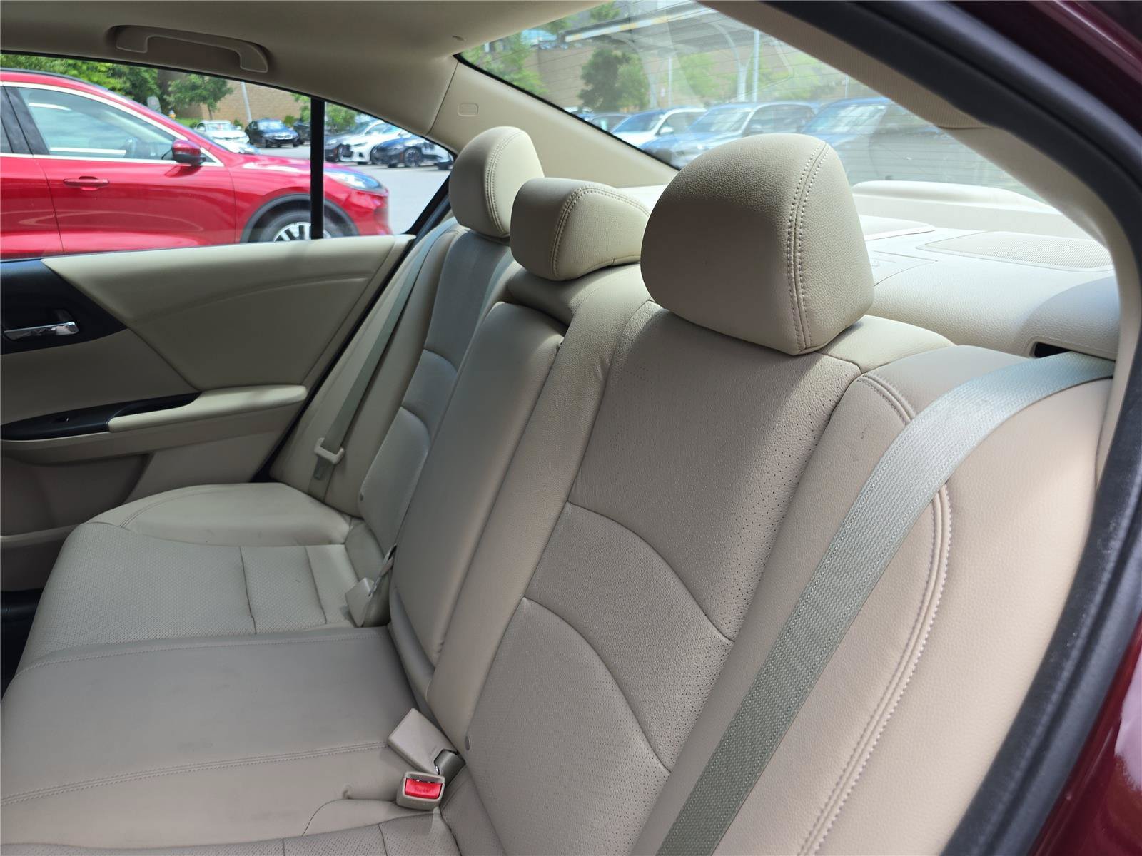 Used 2014 Honda Accord Touring image 14