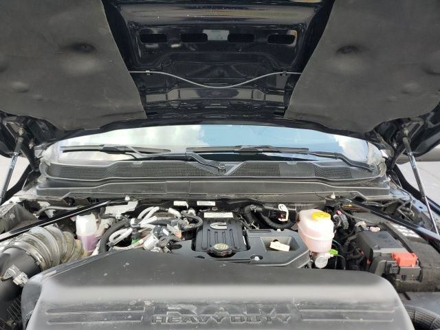 Used 2025 RAM 2500 Laramie AWD/4WD image 11