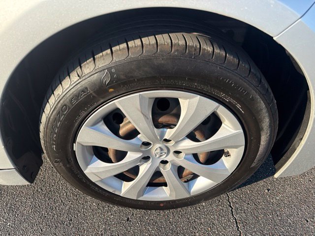 Used 2021 Toyota Corolla LE FWD image 13