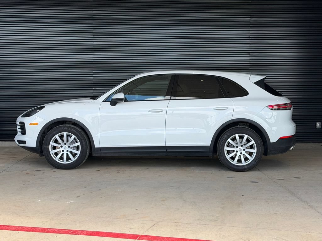 Certified 2020 Porsche Cayenne AWD/4WD image 2