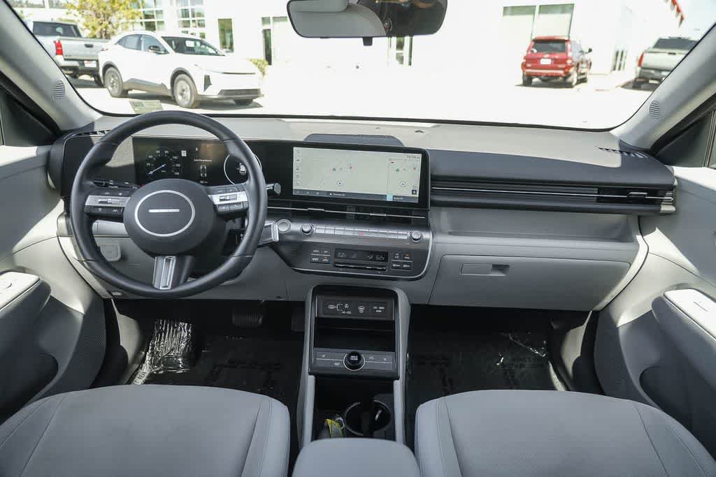 Used 2024 Hyundai Kona SEL FWD image 12