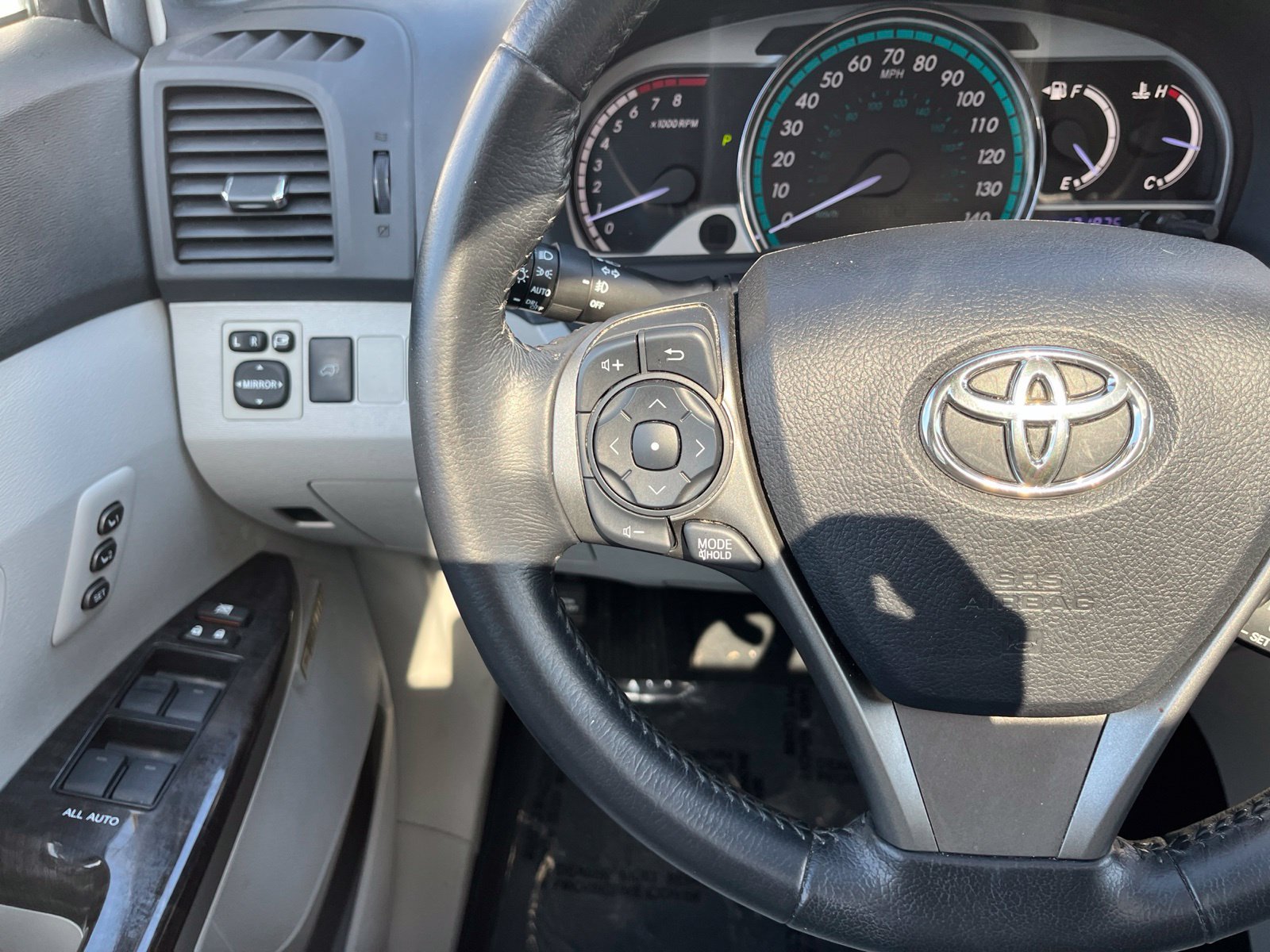 Used 2015 Toyota Venza XLE w/ XLE Premium Package FWD image 21