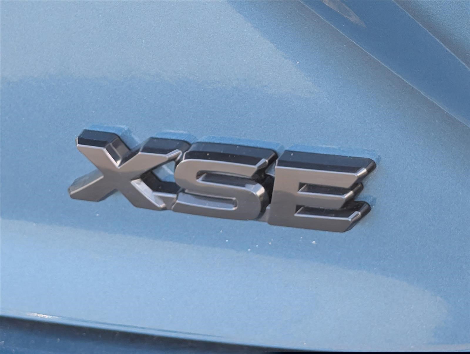 Used 2025 Toyota Camry XSE image 9