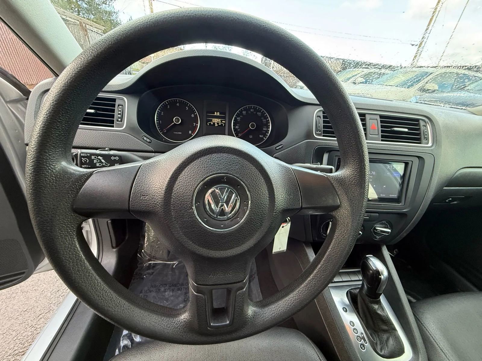 Used 2012 Volkswagen Jetta SE image 19