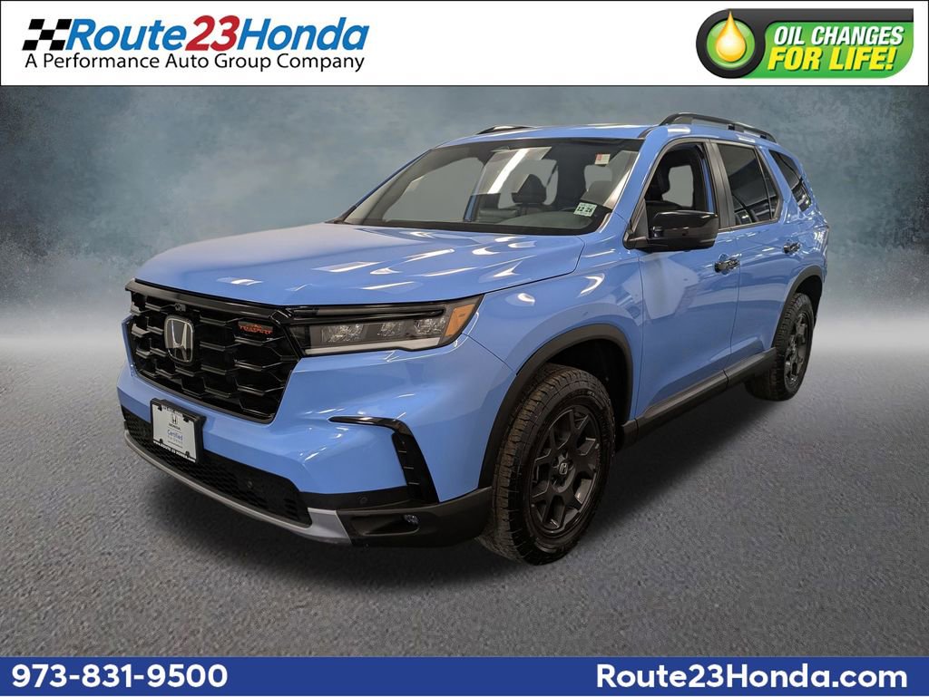 Certified 2024 Honda Pilot TrailSport