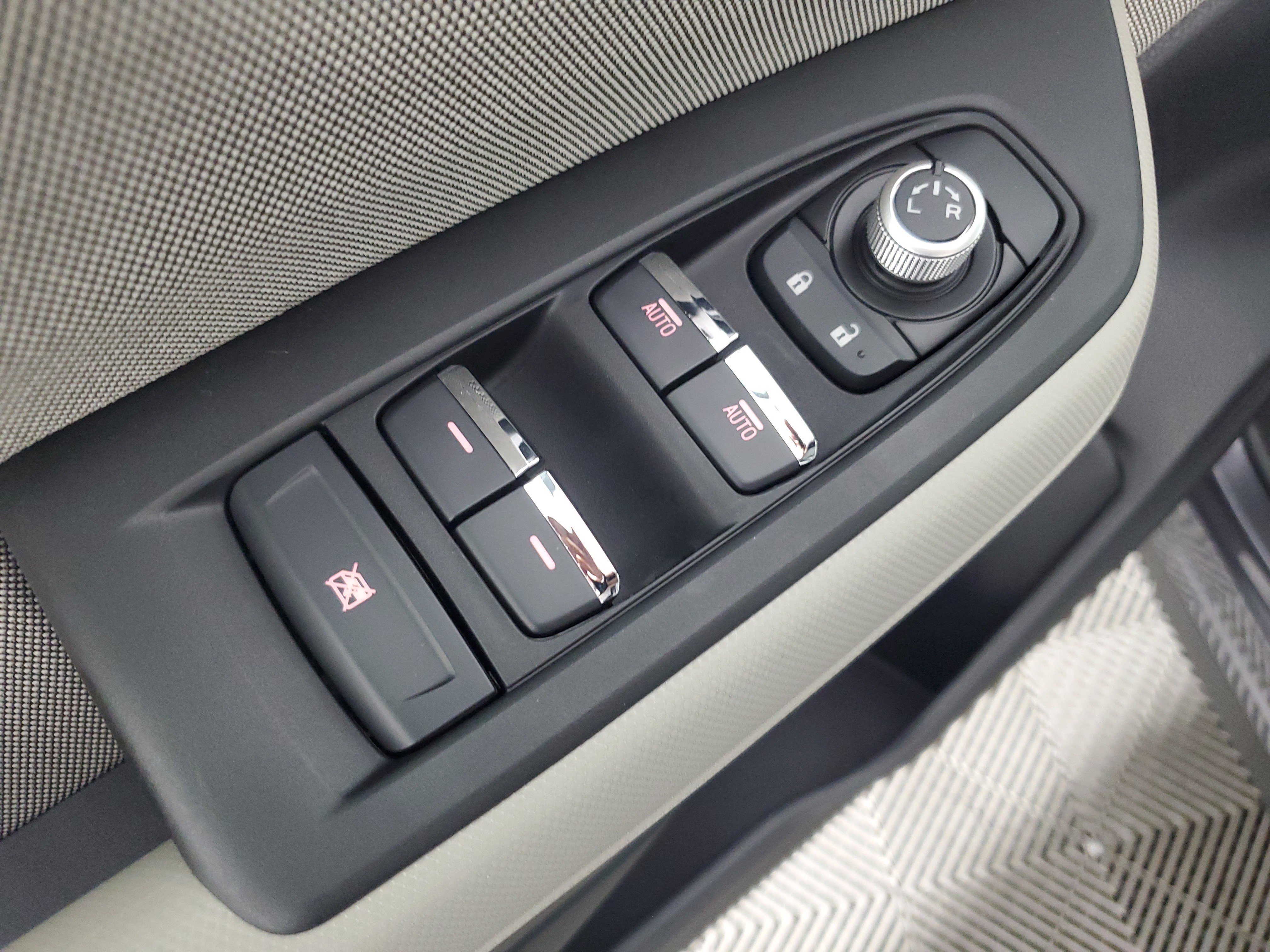 Used 2026 Subaru Forester Premium image 30