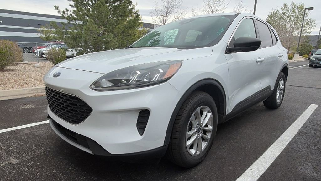 Used 2022 Ford Escape SE AWD/4WD image 4