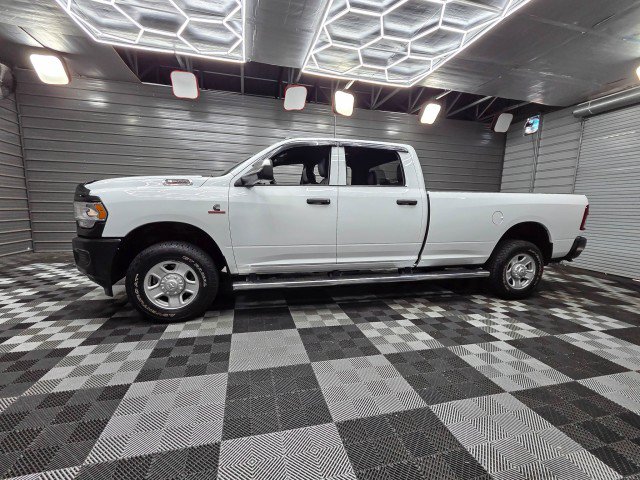 Used 2022 RAM 3500 Tradesman w/ Bed Utility Group AWD/4WD image 8