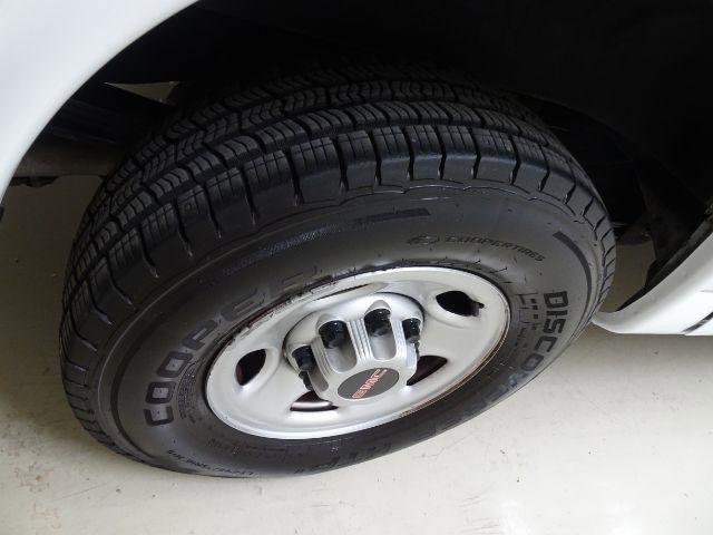 Used 2021 GMC Savana 2500 w/ Driver Convenience Package image 6