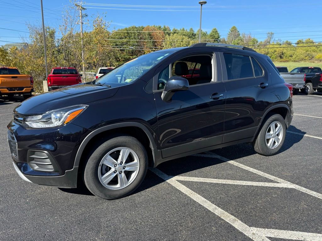 Used 2022 Chevrolet Trax LT w/ Driver Confidence Package