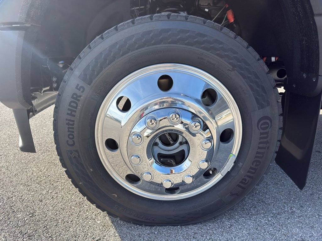 New 2026 Ford F450 XL w/ FX4 Off-Road Package image 19