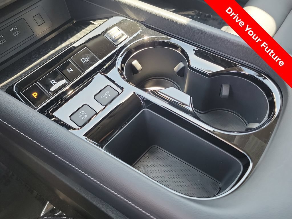 Certified 2025 Nissan Murano SV FWD image 16