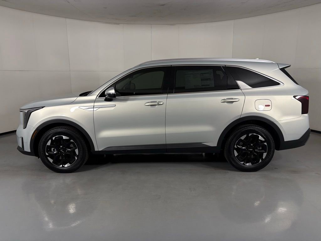 New 2026 Kia Sorento S image 5