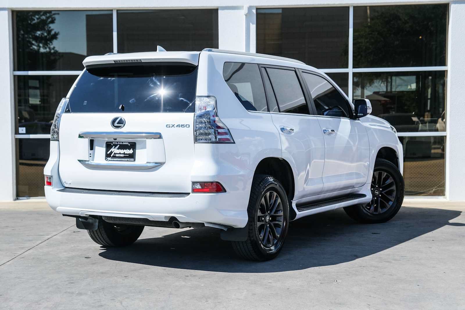 Used 2021 Lexus GX 460 Premium w/ Premium Package AWD/4WD image 10