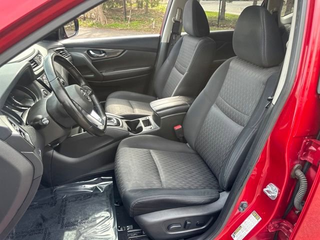 Used 2017 Nissan Rogue SV image 30