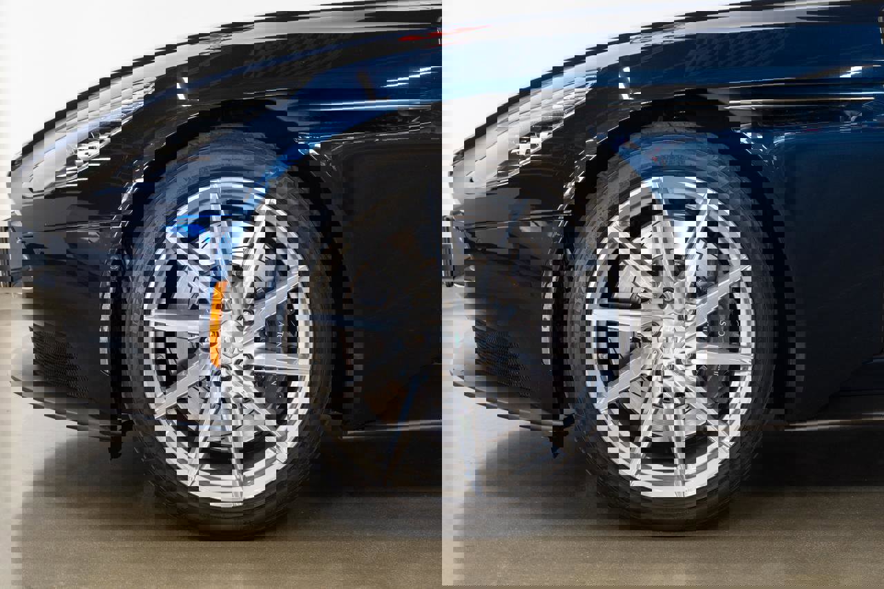 Used 2018 Aston Martin DB11 V12 image 21