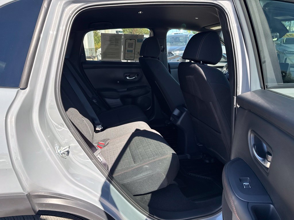 Certified 2025 Honda HR-V Sport image 36