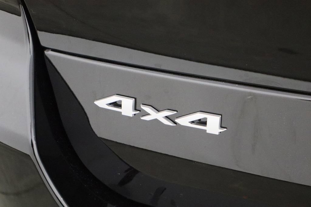 New 2026 Jeep Grand Cherokee L Laredo image 46