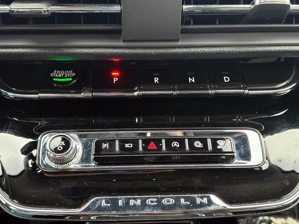 Used 2023 Lincoln Corsair AWD image 24