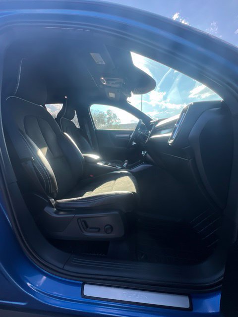 Used 2019 Volvo XC40 T5 R-Design AWD/4WD image 34