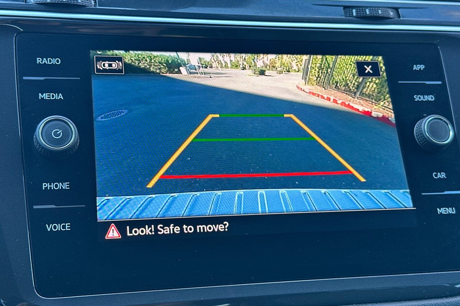 Used 2024 Volkswagen Tiguan Wolfsburg Edition image 18