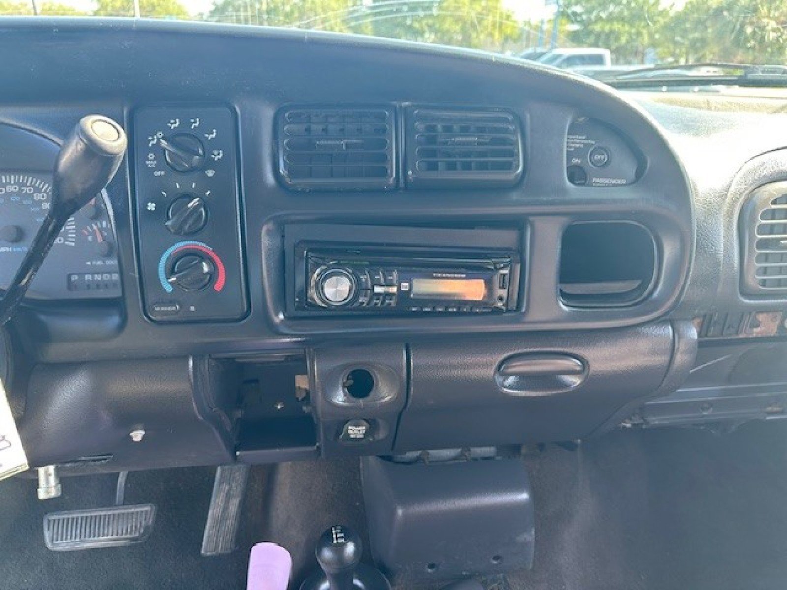 Used 2001 Dodge Ram 2500 Truck 4x4 Quad Cab image 11