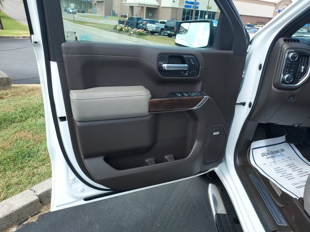 Used 2022 GMC Sierra 1500 SLT AWD/4WD image 12