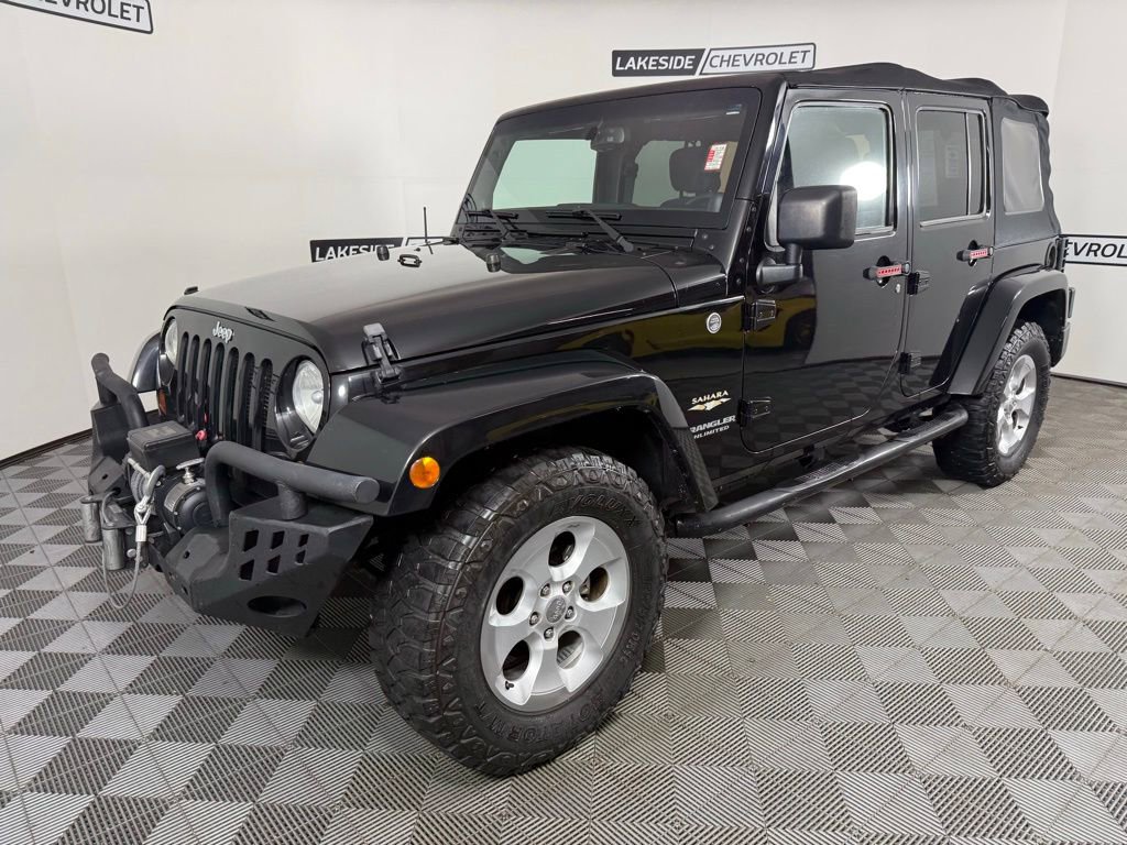Used 2013 Jeep Wrangler Unlimited Sahara w/ Connectivity Group image 2