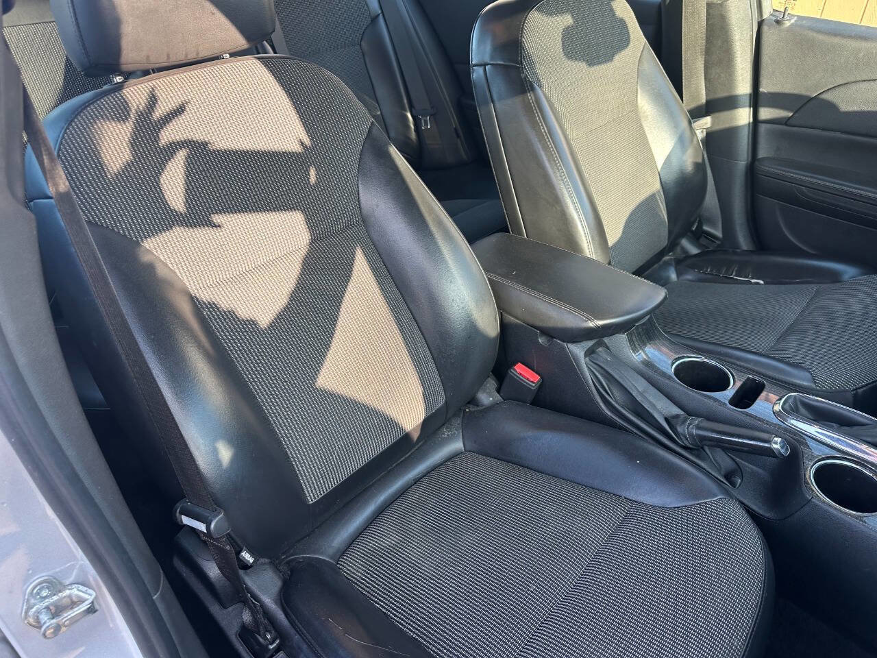 Used 2014 Chevrolet Malibu LT w/ Power Convenience Package image 15