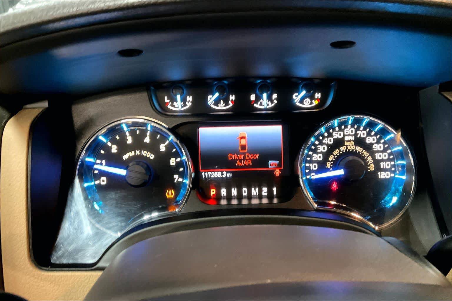 Used 2011 Ford F150 XLT w/ XLT Chrome Pkg AWD/4WD image 25