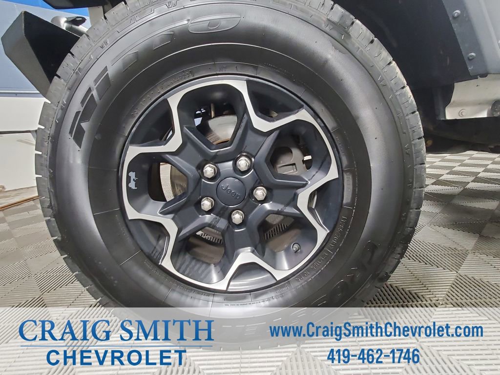 Used 2020 Jeep Gladiator Sport w/ Quick Order Package 24S image 28