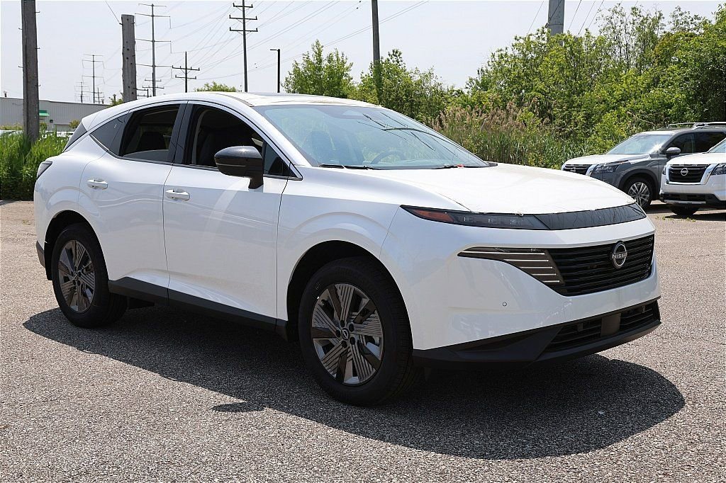 New 2025 Nissan Murano SL image 9