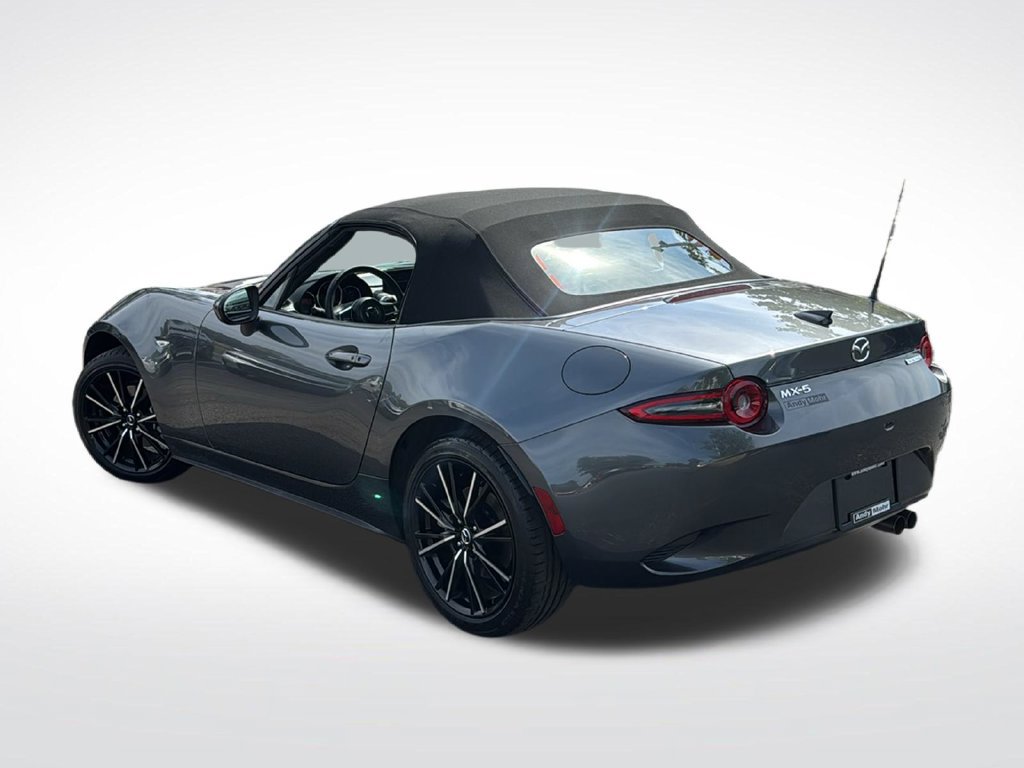 Used 2024 MAZDA MX-5 Miata Grand Touring RWD image 5
