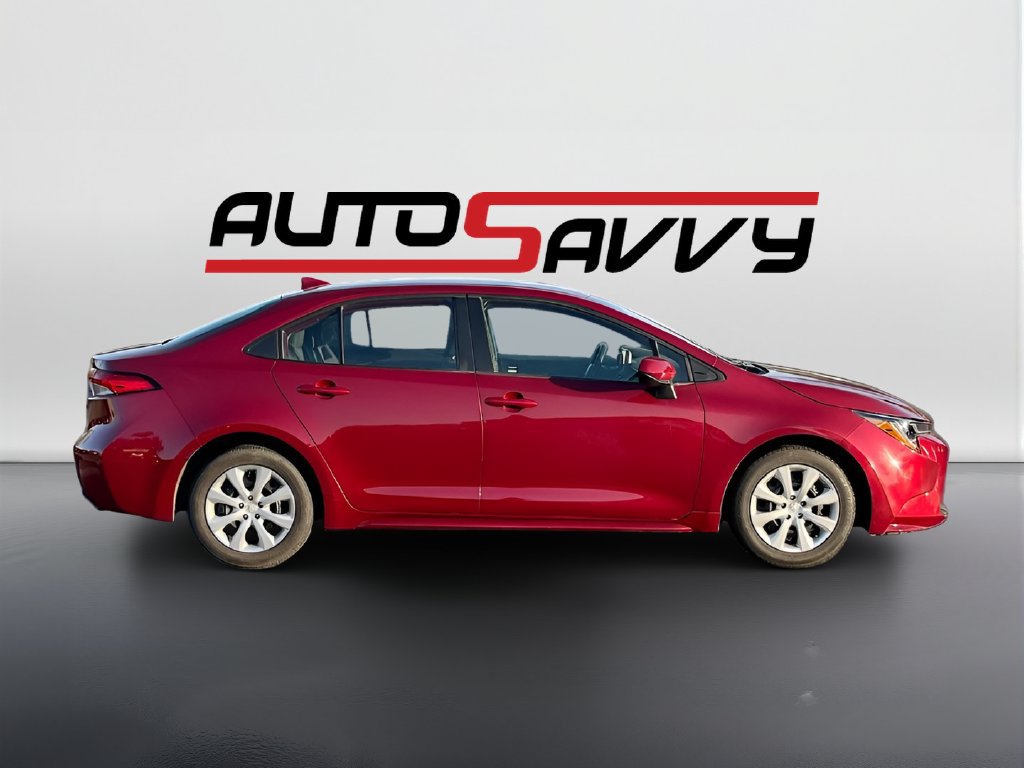 Used 2025 Toyota Corolla LE FWD image 8