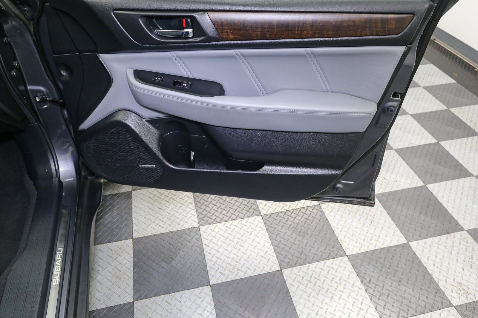 Used 2019 Subaru Outback 2.5i Limited w/ Protection Package #1 image 21