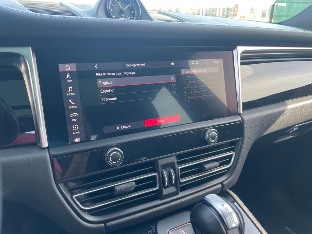 Used 2022 Porsche Macan S w/ Premium Package Plus image 15
