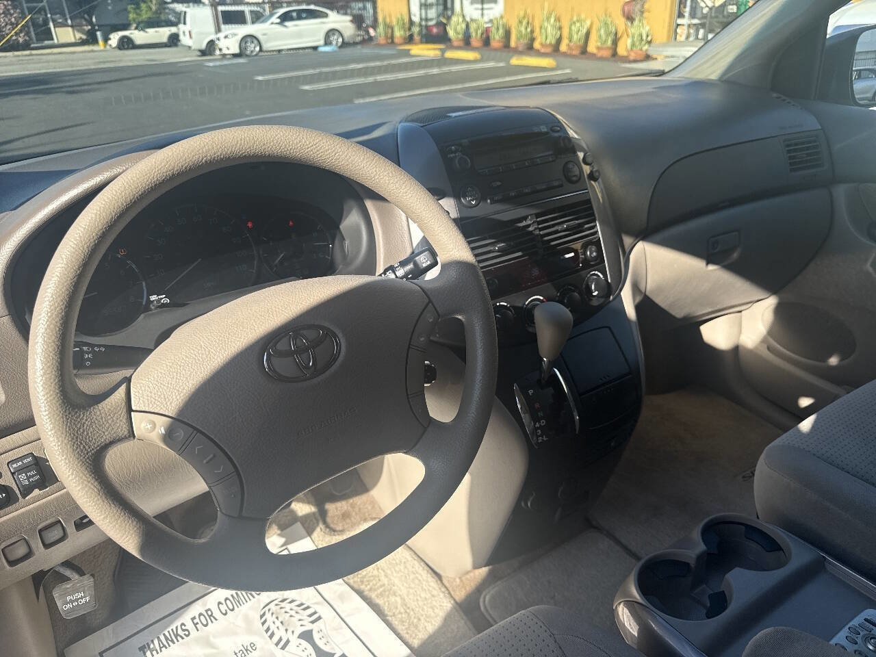 Used 2009 Toyota Sienna LE image 14