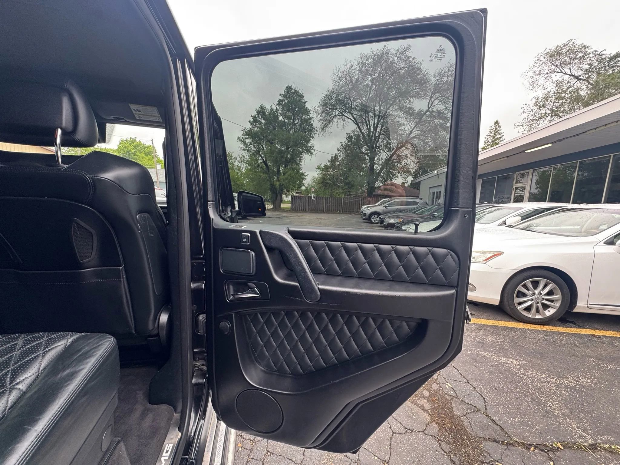 Used 2015 Mercedes-Benz G 63 AMG 4MATIC image 25