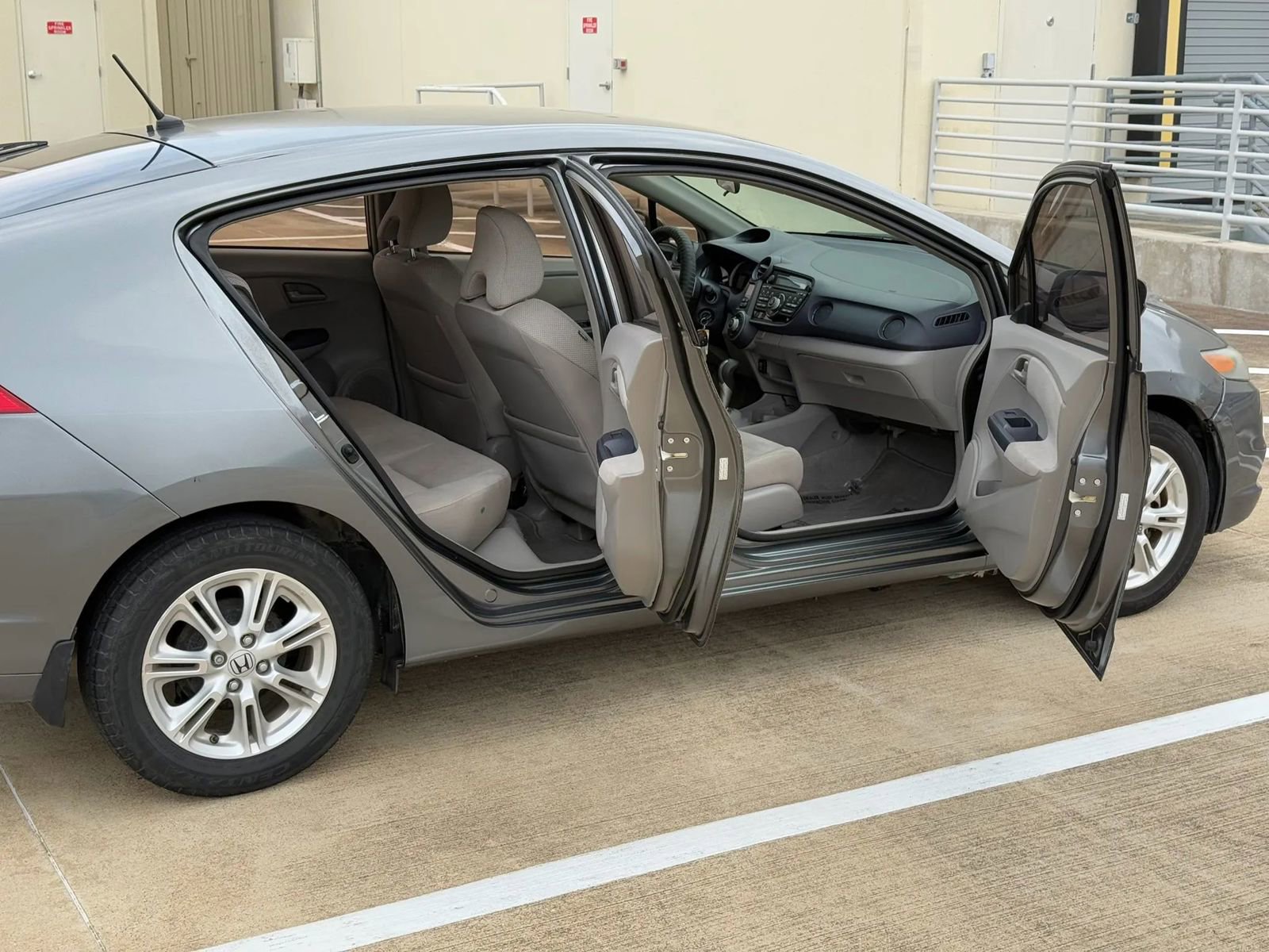 Used 2010 Honda Insight EX image 17