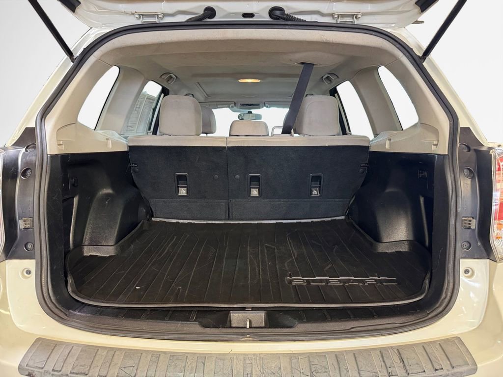 Used 2018 Subaru Forester 2.5i Premium w/ All-Weather Package image 25