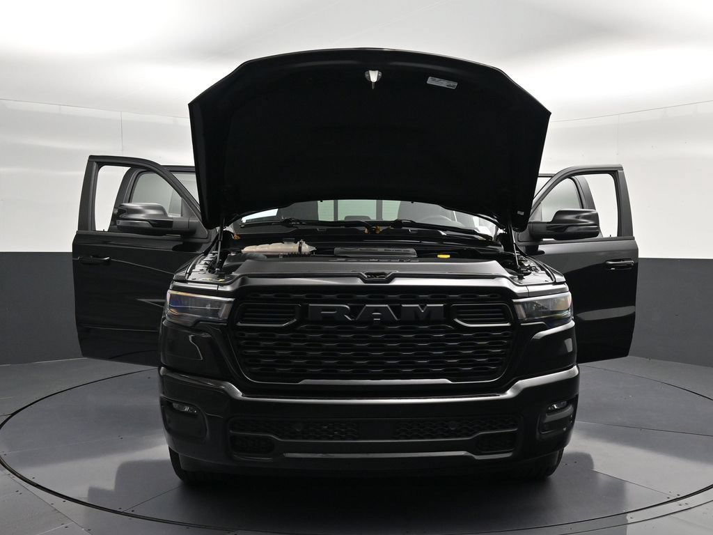 Used 2025 RAM 1500 Big Horn RWD image 34