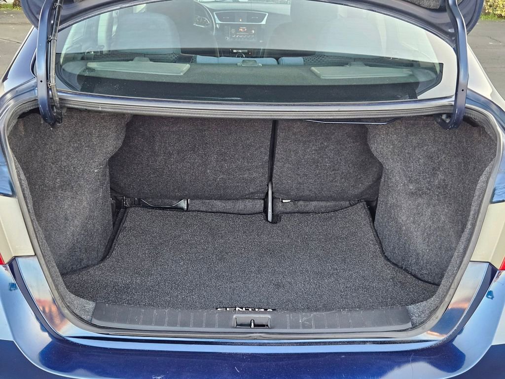 Used 2019 Nissan Sentra SR image 28