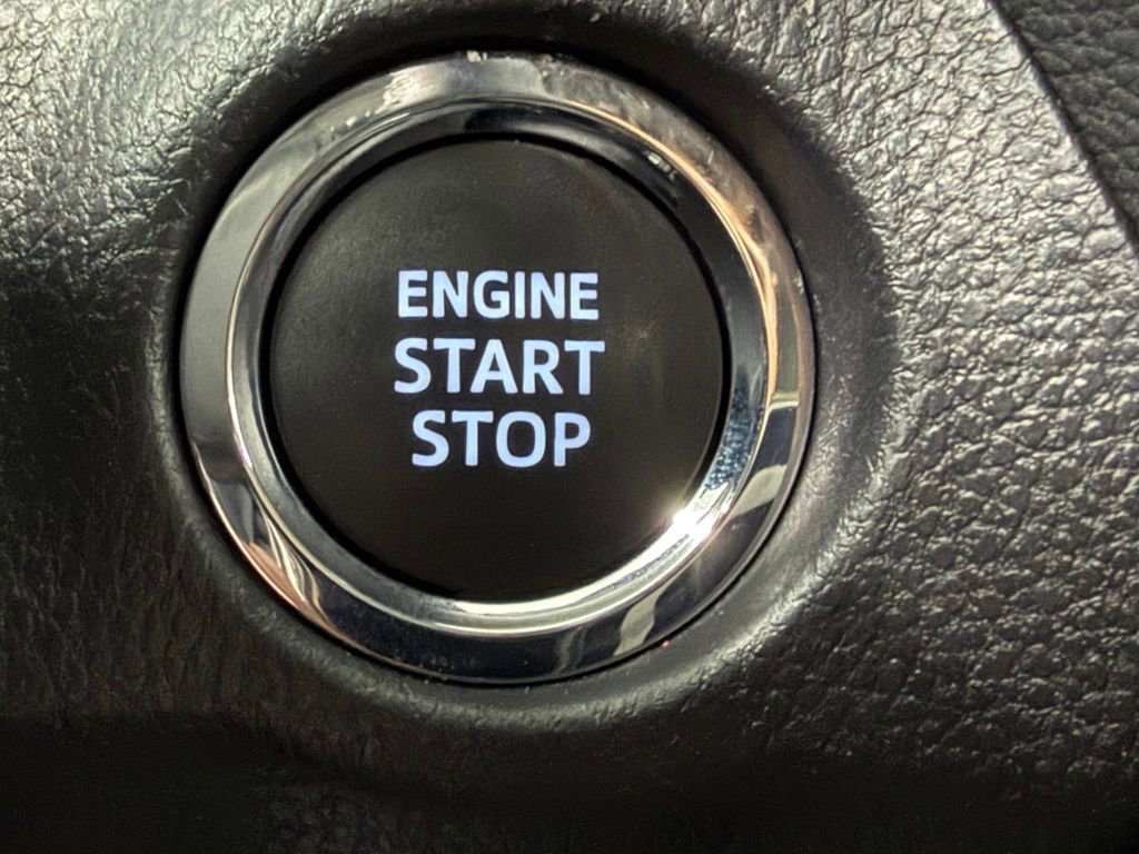 Used 2025 Toyota RAV4 XLE w/ Convenience Package FWD image 32