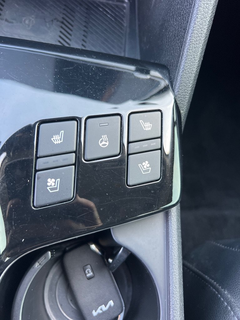 Used 2024 Kia Sportage SX AWD/4WD image 32