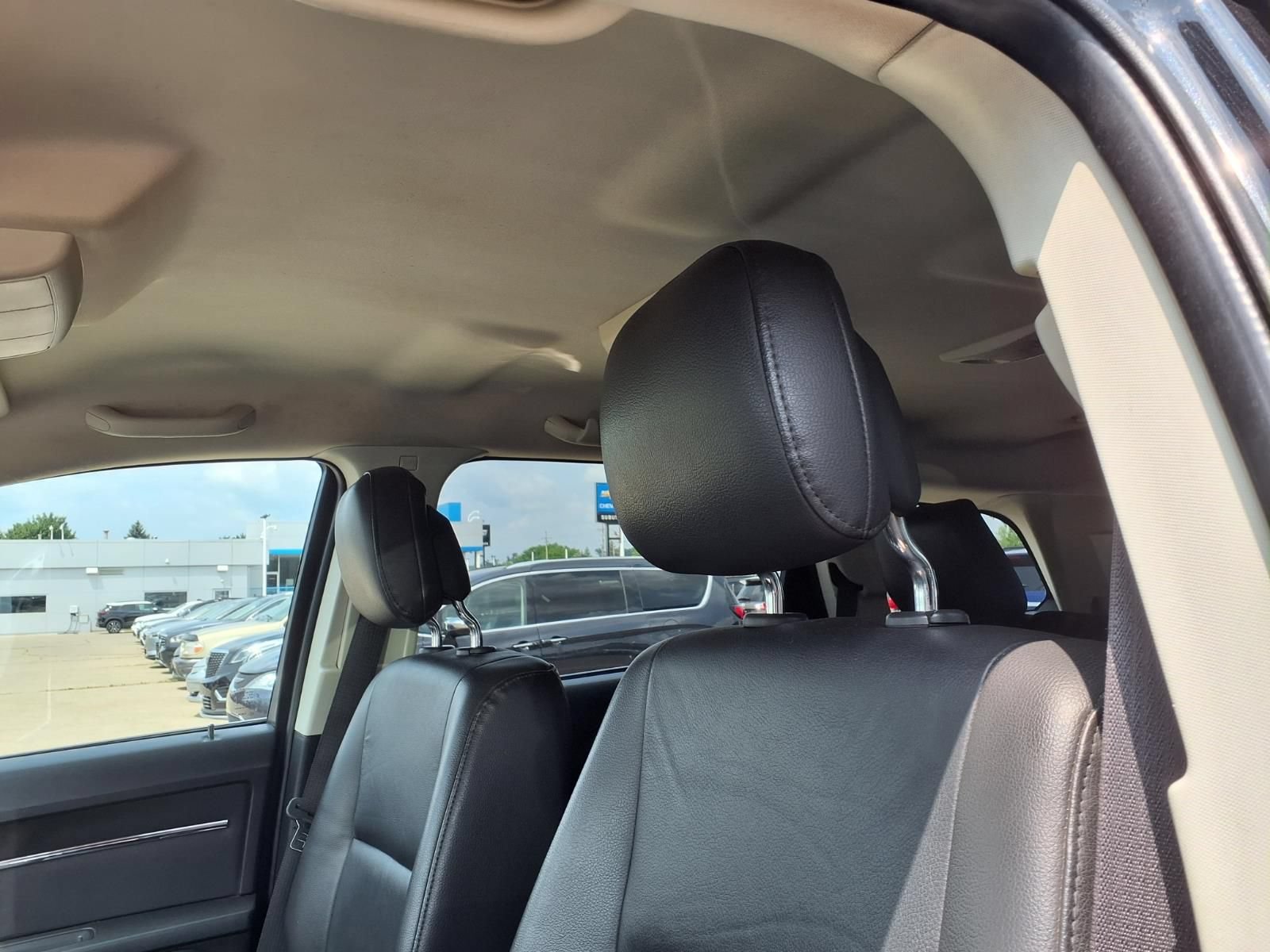 Used 2010 Dodge Journey R/T w/ Navigation & Sound Group I FWD image 19